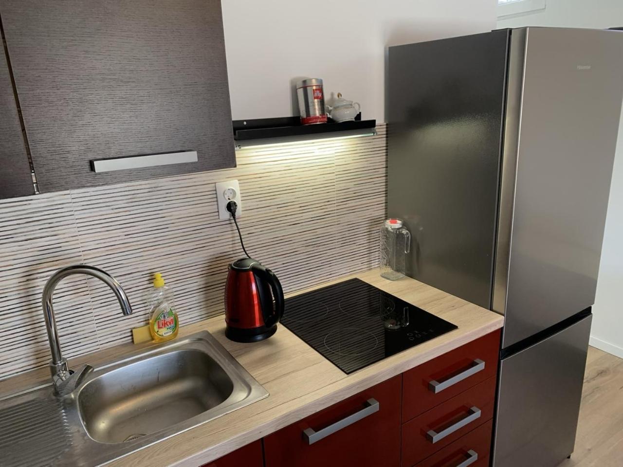 Vinka Apartment セレセル エクステリア 写真